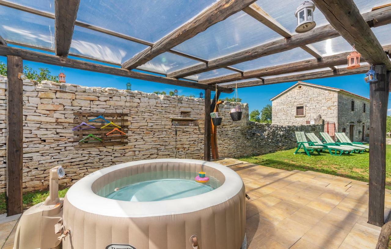 Stancija Roza Villa Svetvinčenat Екстериор снимка
